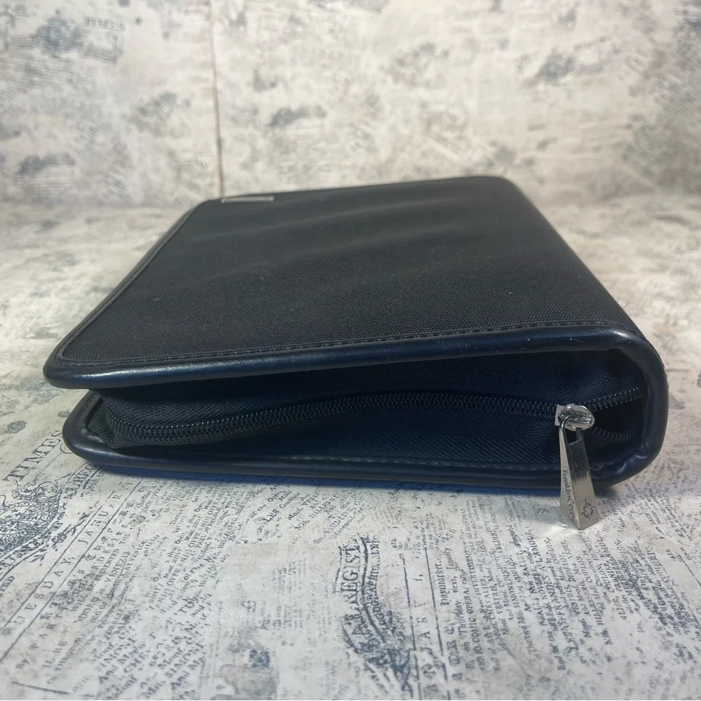 Franklin Covey canvas and trim leather organizer binder